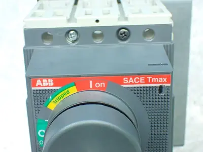 Used ABB TMAX T2H 100 Circuit Breakers Ohio US | HGR 24 #879653