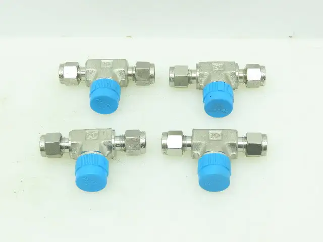 Hy-Lok 316 Male Branch Tee Compression Fitting 1/4" Tube x 3/8" MNPT  LOT OF 4