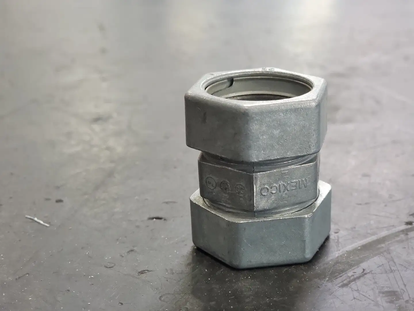 1" Concretetight Compression Coupling TK-213 (Box of 13)