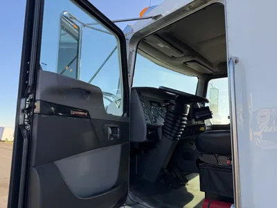 Used 2022 KENWORTH T3 PAK-MOR Garbage trucks Minnesota US | Carco Truck & Equipment #1514052