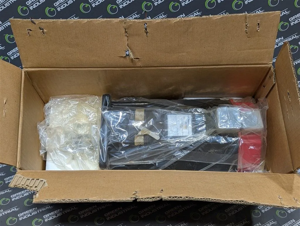 GE FANUC A06B-0318-B001#7008 AC Servo Motor 20S/3000 New NIB