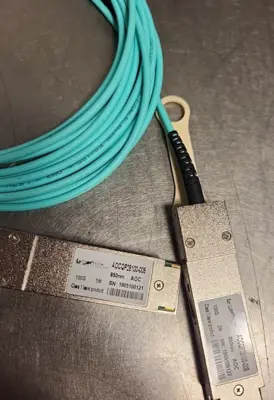 Active Optical Cable QSFP28 100Gbps- AOCQP28100-005/ 5M/MSA Compat. (BIN461)