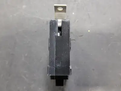 NEW CUTLER-HAMMER BA130
