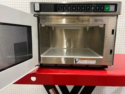 Used Amana Used 2025 Amana MDC12A2 Commercial 1200 Watt Microwave Oven 120V - TH1 Restaurant Small Appliances Illinois US | Falcon Restaurant Supply #1375008
