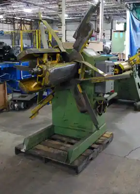 2,500 Lb. (est.) x 18″ AMERICAN STEEL LINE Driven Single Uncoiler