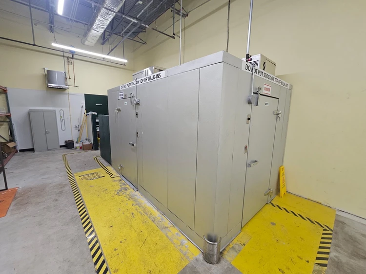 Used _UNKNOWN_ _UNKNOWN_ Walk-Ins North Carolina US | Renew-A-Cart Supermarket Equipment #1068442