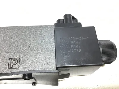 Parker D1VW004CNYWF Hydraulic Valve 110/120V 50/60Hz