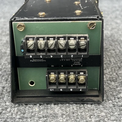 Used Payne Engineering 18A4/1840 Temperature Controls California US | Davliegogo LLC #1706894