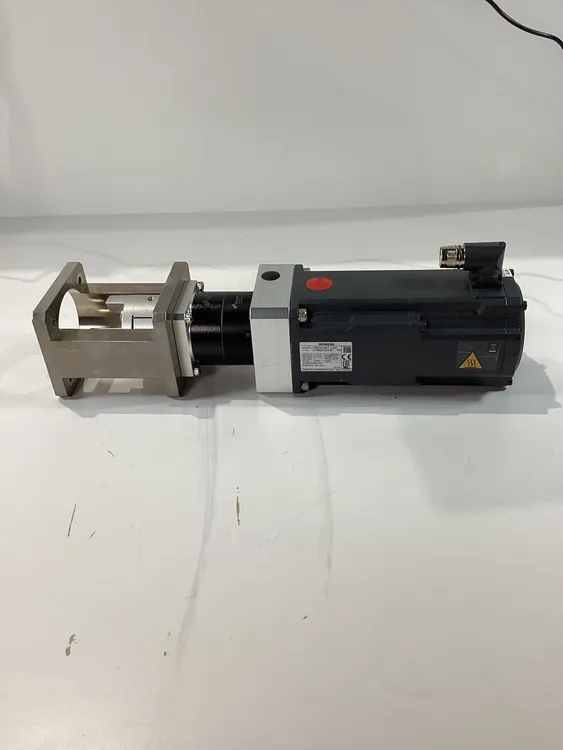 Used SIEMENS 1FK2104-5AF10-0SA0 Servo Motors Michigan US | iGAM Industrial Marketplace #868884