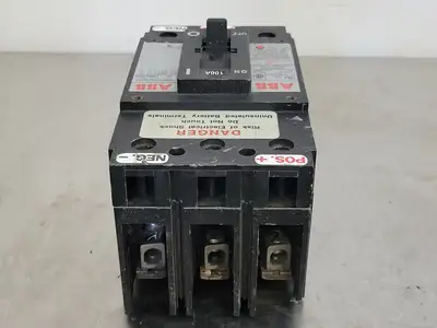 100 Amp, 3 Pole, 480 volts Circuit Breaker