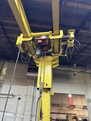 2 TON X 15' US MONORAL 360° FREE-STANDING JIB CRANE WITH POWER HOIST: STOCK #24249