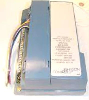 Johnson Controls C500BBC-1 Multiple Zone Controller [Refurbished]