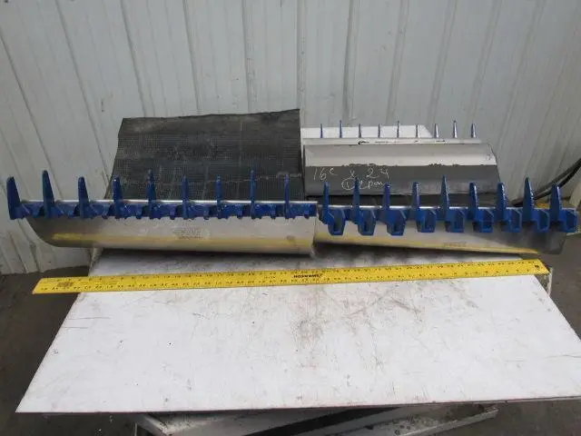 POWERSEAL PIPELINE PROD 312216C240AA-LB 24" Iron Lug Double Panel Clamp S.S.&SBR