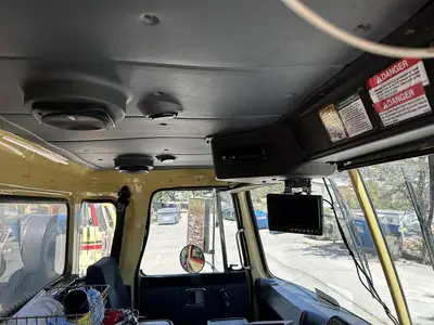 USED 2011 AUTOCAR XPEDITOR