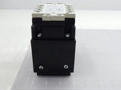 Used CARLO GAVAZZI _UNKNOWN_ Relays & Switches Texas US | OCO Industrial #1676347