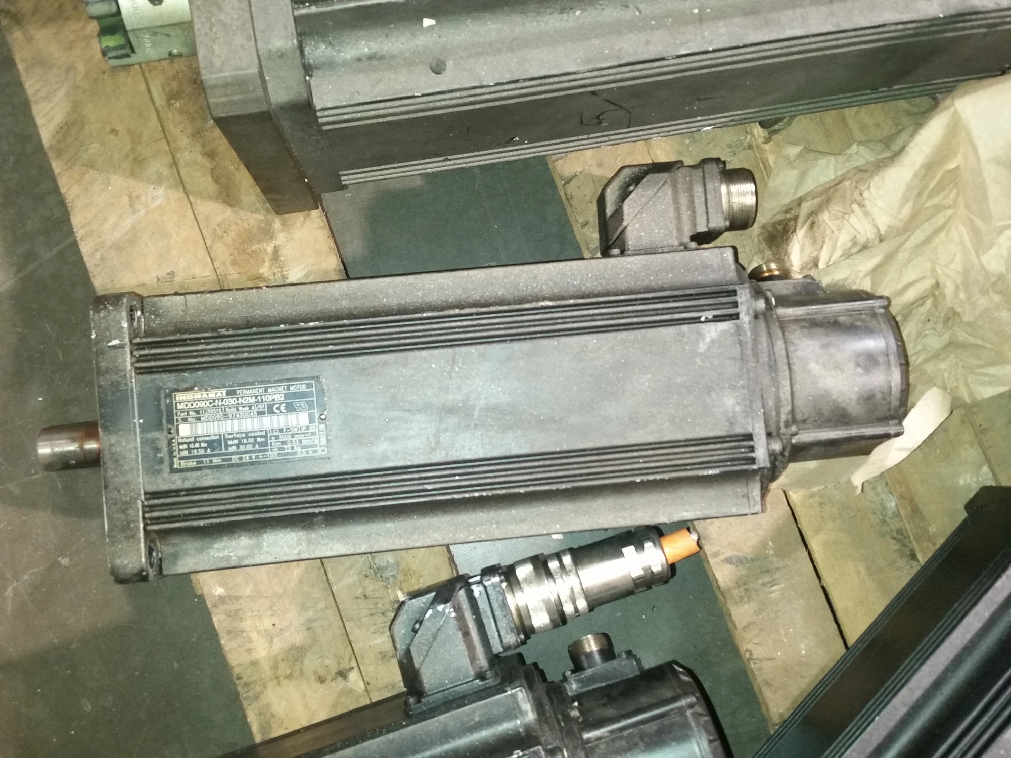 Indramat Rexroth Servo Motor MDD090C-N-030-N2M-110PB2