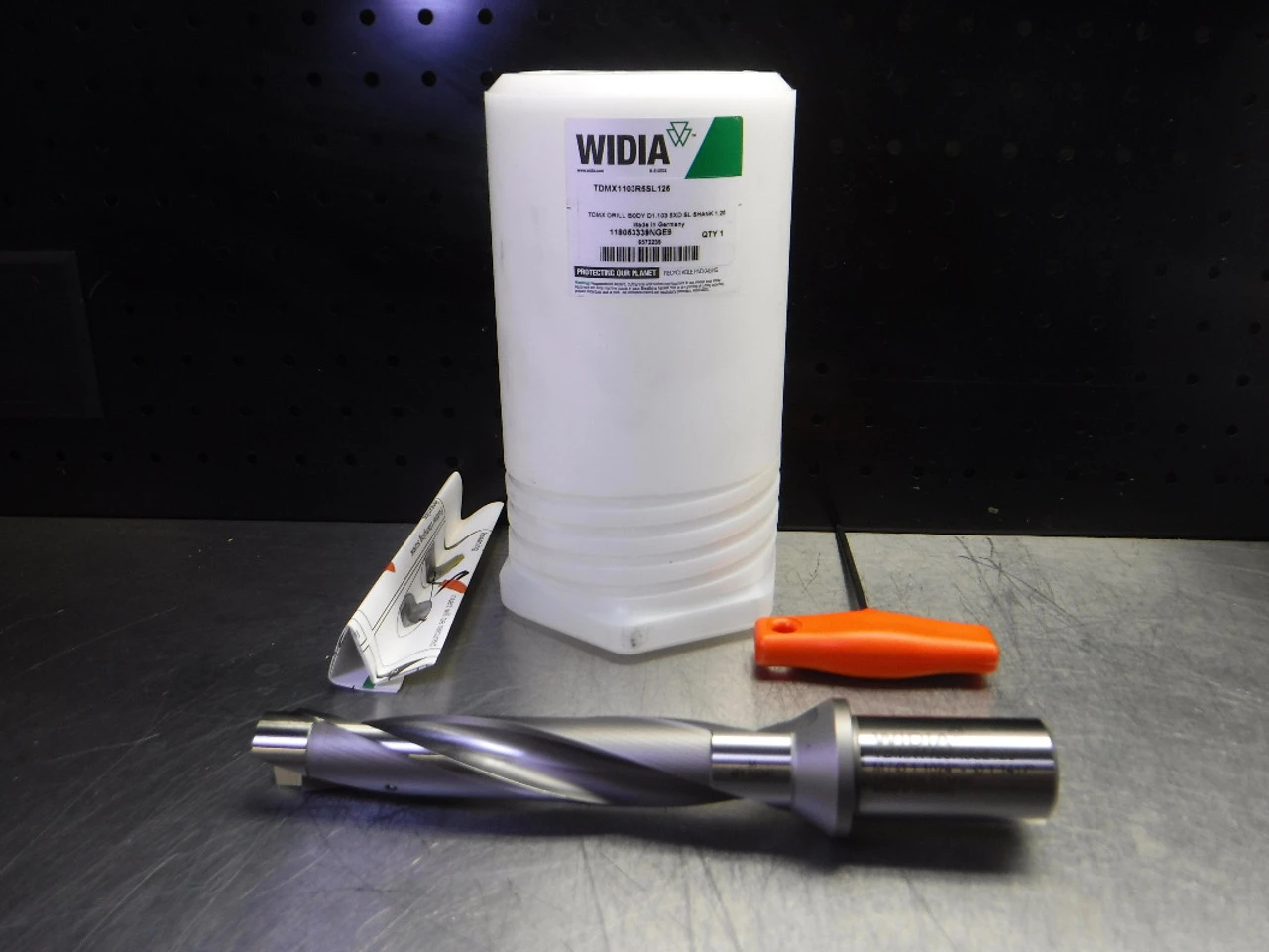 Widia 1.1024" 2 Flute Coolant Thru Indexable Drill TDMX1103R5SL125 (LOC3048B)