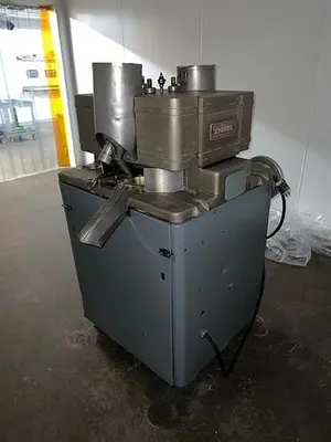 Stokes 551 41-station Rotary Tablet Press