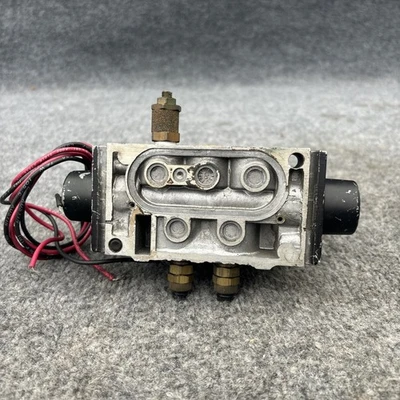 Used Parker SSL4033701 Solenoid Valves California US | Davliegogo LLC #1706674