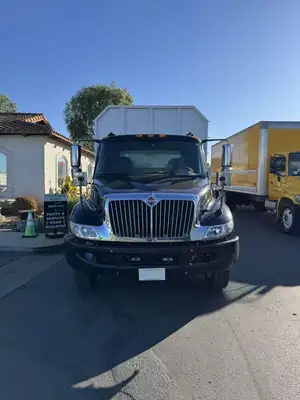 Used 2018 INTERNATIONAL 4300 Box trucks California US | Commerce Truck Equipment Sales #1548309