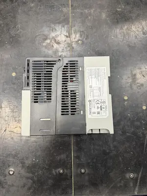 Used ALLEN-BRADLEY 25B-E1P7N104 Variable Speed Drives Quebec CA | Carter-Wilson Equipment Services #1486538