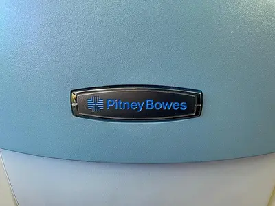 USED PITNEY BOWES DI 425