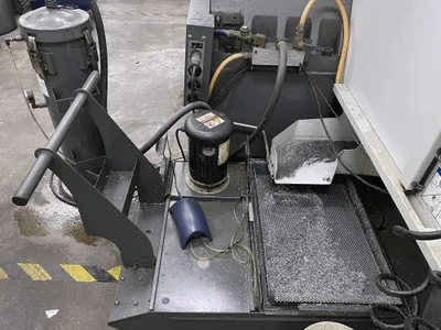 2011 HAAS VF-4SS Vertical Machining Centers | Toolquip, Inc. (10)