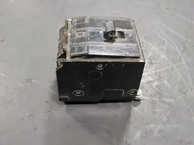 15 Amp, 3 Pole, Circuit Breaker
