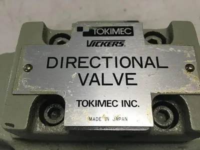 USED VICKERS DG3V-7-3C-10-JA-S558