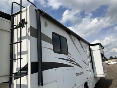 Used 2017 WINNEBAGO MINI WINNIE Campers, Caravans, Motorhomes Michigan US | Miedema Asset Management Group #1423583