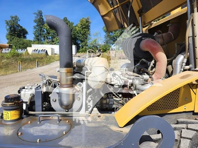 USED 2021 XCMG CV83PDU