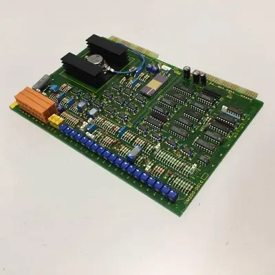 USED FUJI ELECTRIC F770 60 26 3D F77060263D UM200-D0IC