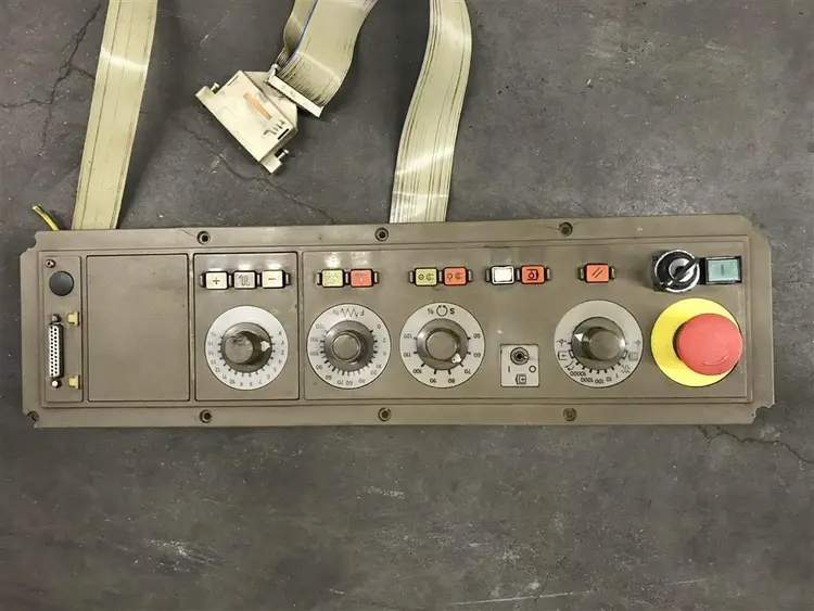 Used SIEMENS CONTROL PANEL 850M/ME 6FC 3481 - 3 EF Misc Electrical & Power Parts BE | Apt International N.V #363654