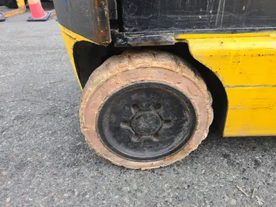 USED 1998 HYSTER E50XM-33
