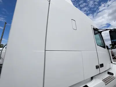 Used 2011 VOLVO VNL Conventional trucks Ohio US | Proxy Equipment #1426039