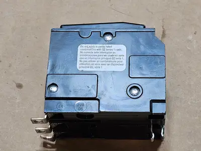 Used SQUARE D QOB320 Switchgears British Columbia CA | Lenmark #1438505