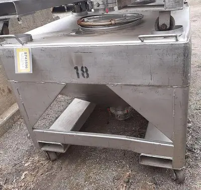 Bin, 25 CF, S/st, Tote, 190 Gallon, FLO-BIN, C/B #S743596