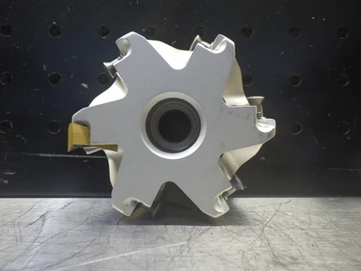 Iscar 3" Helido 690 90Â° Facemill 2" Arbor H690 F90AX D3.00-6-1,0-16 (LOC3291)
