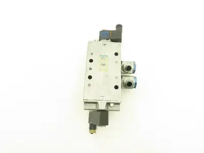 Festo JMFH-5-1/2 10166 Pneumatic Control Valve 5 Way 120 PSI 3/4"NPT 110V