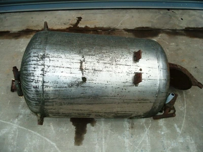 70 L S/S Pressure Vessel 85 Psi
