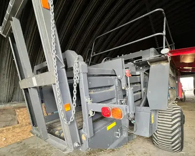 Used 2018 MASSEY FERGUSON 2270 HESSTON Square Balers Utah US | Proxy Equipment #1385305