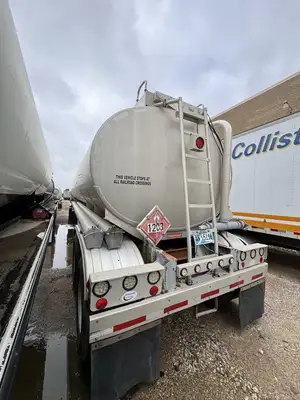 Used 1989 FRUEHAUF 306 AL Tanker Trailers Texas US | MCO Truck & Equipment #1513807