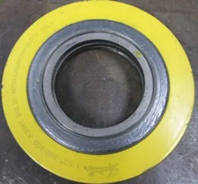 QTY. 3. FLEXITALLIC 1 &frac12;" 300/600 VALVE / FI...