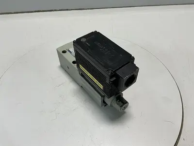 USED YUKEN EHDG-01V-C-PNT12-5047