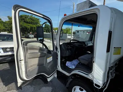 Used 2017 ISUZU NPR XD Reefer Trucks Florida US | Truck and Van Outlet #1509162