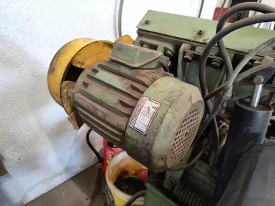 Used 1993 WAY TRAIN UE-916A Horizontal Band Saws CZ | Amaron s.r.o. #1056834