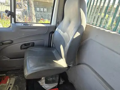 USED 2019 INTERNATIONAL DURASTAR 4300