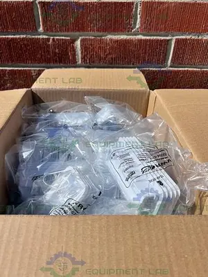 USED VWR 89094-670 PLASTIC 25ML DIVIDED PIPETTING RESERVOIRS POLYSTYRENE