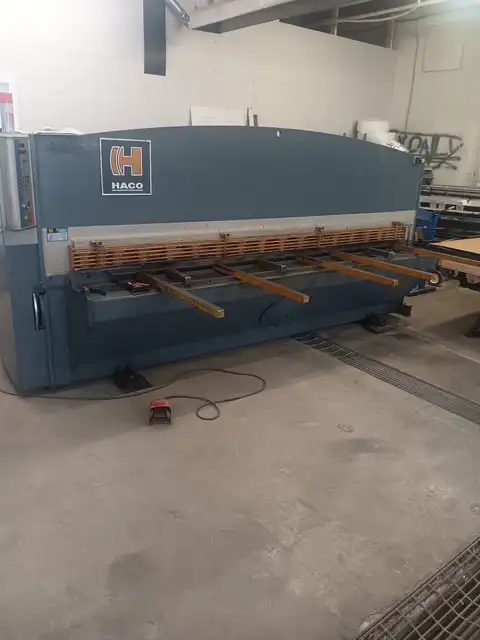 Used 2005 HACO TS 3008 Power Squaring Shears (Gauge) Alberta CA | Revelation Machinery #405374