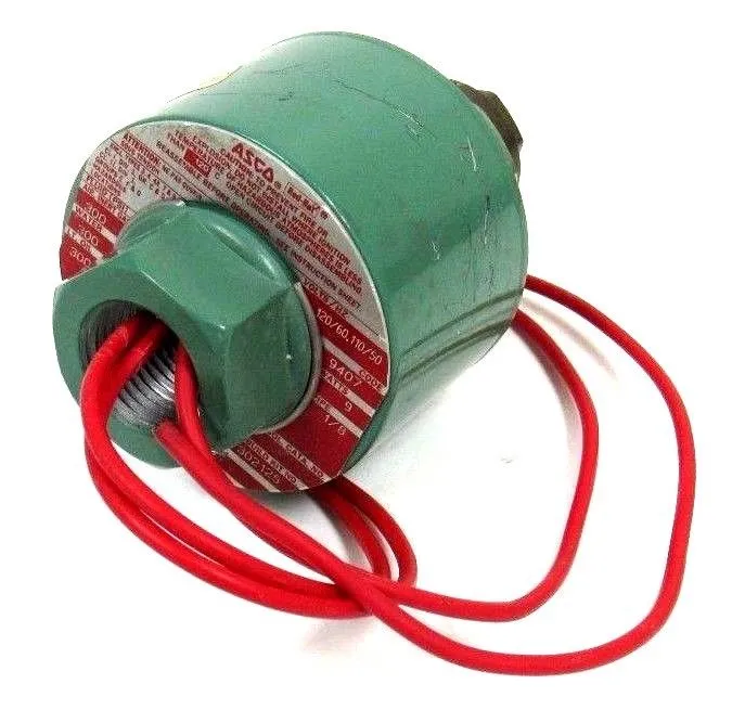 USED ASCO 8320B135 SOLENOID VALVE